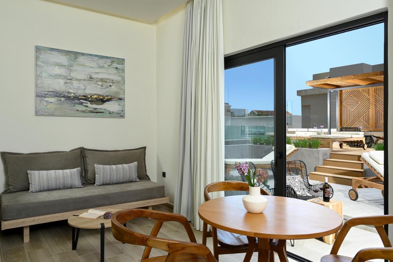 Casa D'Irene Deluxe Hotel Фаласарна Экстерьер фото