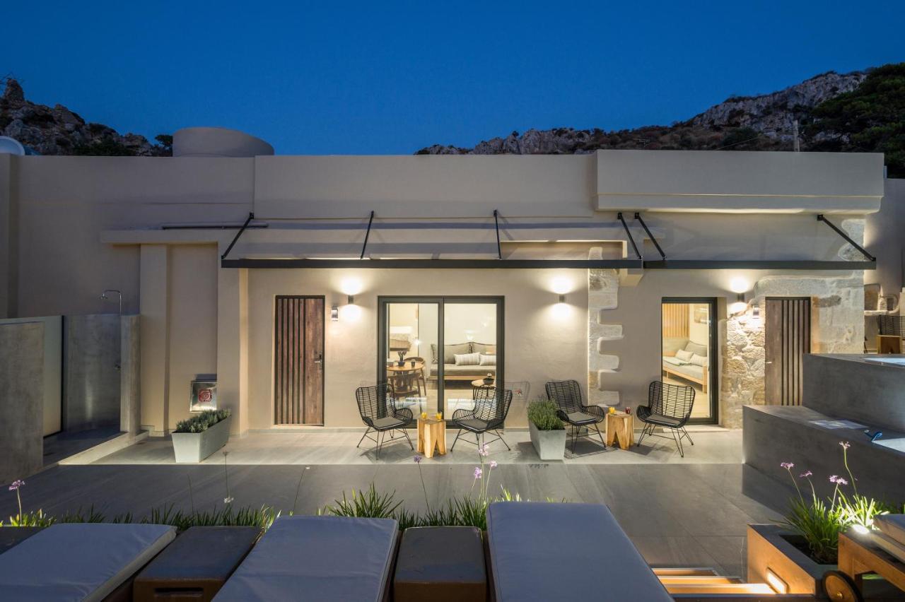 Casa D'Irene Deluxe Hotel Фаласарна Экстерьер фото