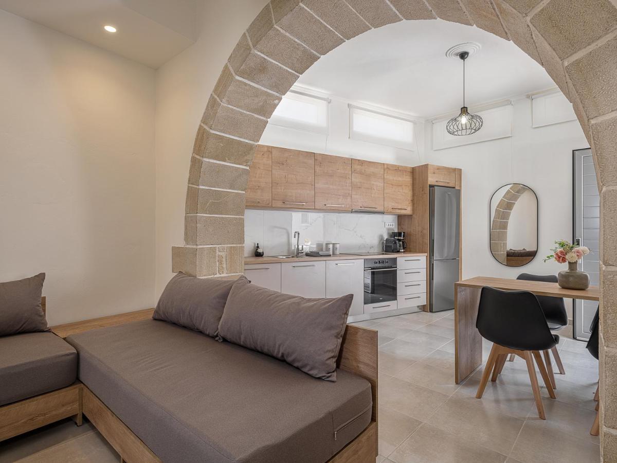 Casa D'Irene Deluxe Hotel Фаласарна Экстерьер фото